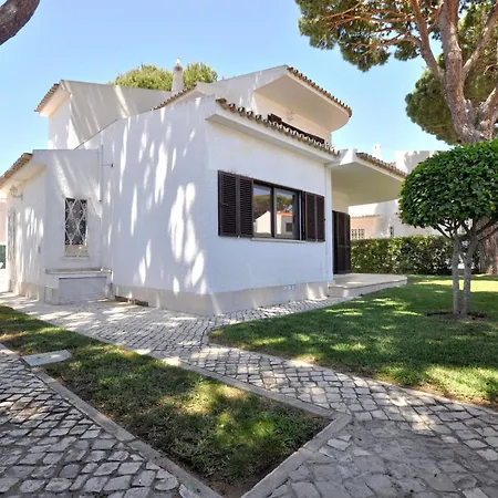 In Typical Portuguese Style Quiet Area Of With Private Pool Villa *